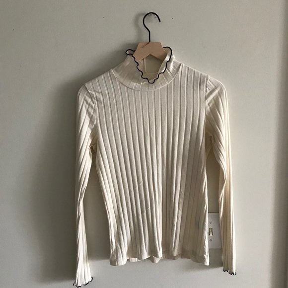 Madewell Ivory Ribbed Lettuce Neck Long Sleeve Top - Picture 2 of 8